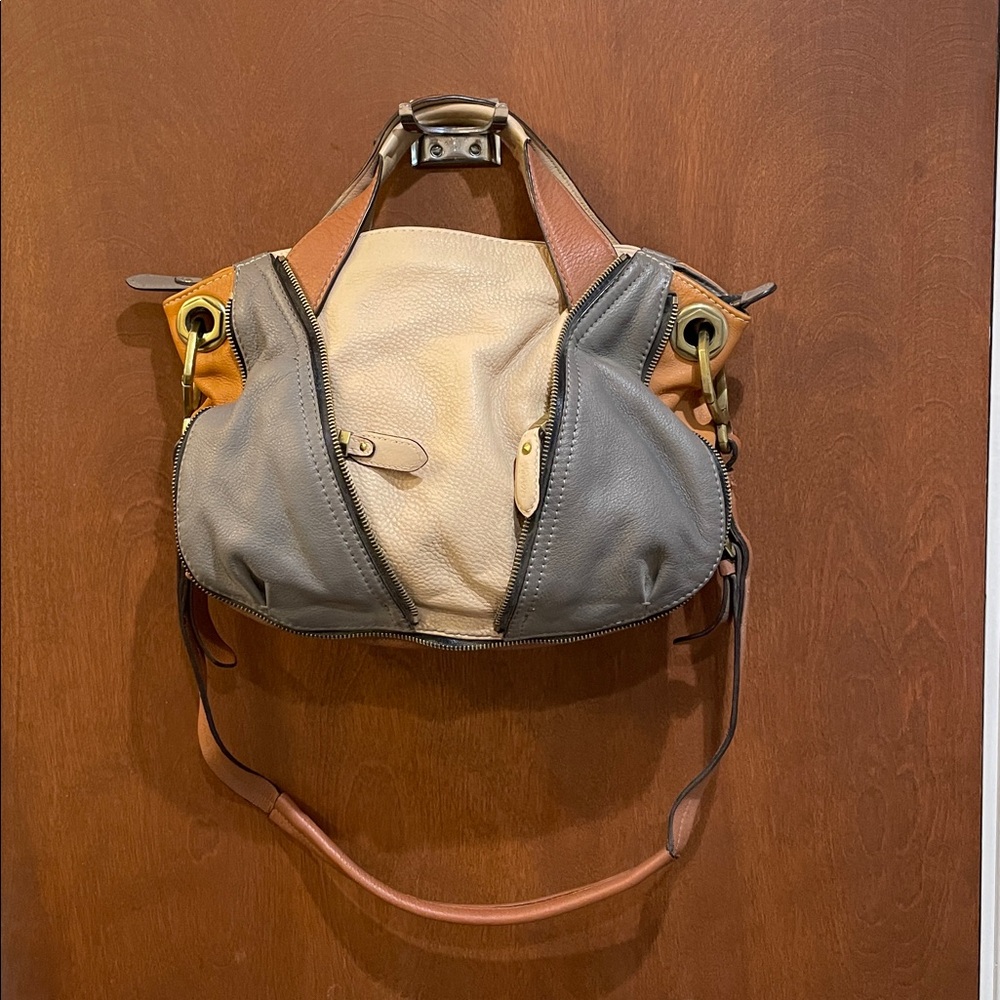 OrYANY ZIPPER BAG.NWOT